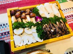 -慢丽江·云南野生菌土鸡锅(付家庄店)