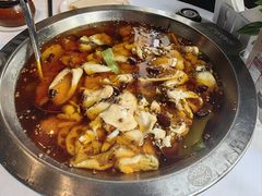 -新沸腾鱼乡(世贸天阶店)