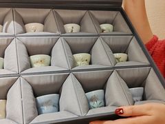 -荷风细雨·中国茶宴(世纪大道店)