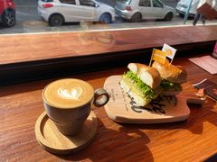 -Catch Bagel(芳草地店)