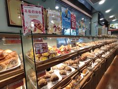 面包甜点陈列柜-新侨三宝乐面包店(崇文门店)
