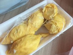 -芽庄中心购物广场