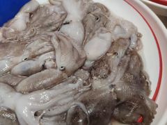 -赶海部落海鲜城(海阳路店)