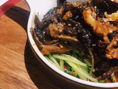 黑不溜秋的鸡爪-吉·拾串烧烤专门店(领show天地店)