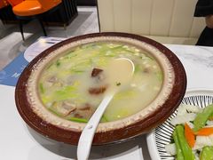 -德信恒隆国际酒店