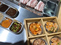 -马路牙子烧烤音乐酒馆(望京店)