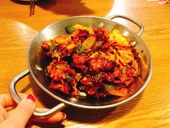 鱿鱼炒五花肉-富乐满韩国正宗炸鸡韩国料理(虹泉路店)