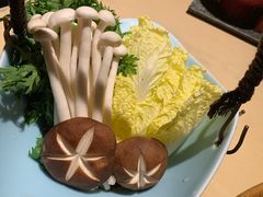 -余欢领鲜火锅(新街口店)