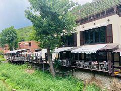 -泰莲庭·溪畔餐厅(雁栖湖店)