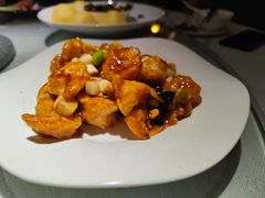 宫爆鲜虾球-渝半城经典川粤菜(重庆天地店)