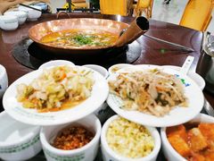 -朝伟清真铜瓢牛肉馆(三十年老·店)