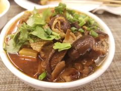 -榛悦隆堡成都酒店(春熙路太古里店)