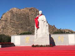 -望儿山温泉水乐园