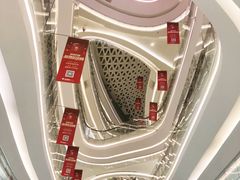 -银泰百货(厦门国贸中心店)
