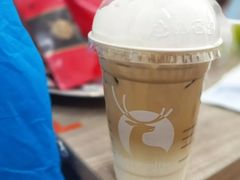 元气厚乳拿铁-瑞幸咖啡(长城万富汇店)