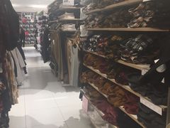 -优衣库(广州天河领展广场店)