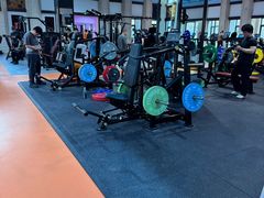 -阳光悦动游泳健身会所