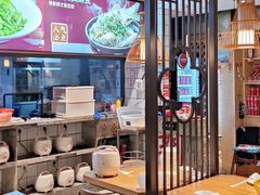 -聚鑫朋酸菜肥肠(九龙仓店)