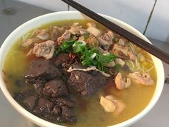 -文山荷鲜居(翠湖店)
