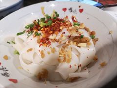 猪油拌粉-盟重烧烤(东瓜山创始店)
