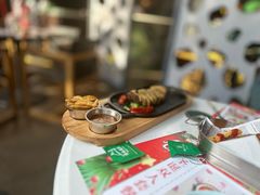 -伯顿西餐厅(厚街香榭丽店)