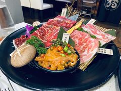 猫抓全家福-猫爪爪原切自助烤肉(观音桥阳光世纪店)