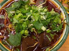 -拈签一笑黄牛肉辣卤串串