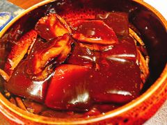 鲍鱼红烧肉-杭州西子湖四季酒店·金沙厅
