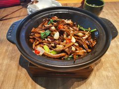 -云海肴云南菜(浦江欢乐颂店)