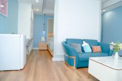 -梓爱月子中心(花都店)