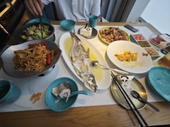 -荷塘秋月·本帮江浙菜(国权路店)