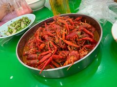 -新天明砂锅鱼头煲