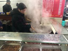 -江三王记牛杂馆(总店)