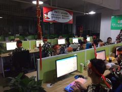 -三只松鼠生活馆(芜湖弋江金鹰店)