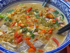 -赣南粉局·赣菜夜排档(新天地店)