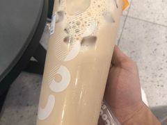 奶茶三兄弟-CoCo都可(地王广场店)