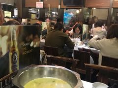 -鲜入围煮花胶鸡海鲜火锅