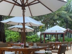 -三亚艾迪逊酒店·海滩烧烤 BARBACOA·现场乐队·浪漫晚餐·烧烤海鲜