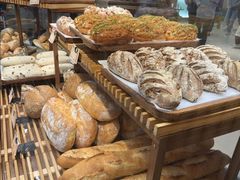 -CARINO BAKERY&CAFE(人广来福士店)