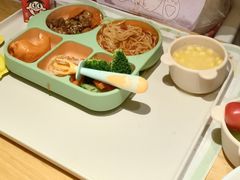 -关东小磨东北菜(上海长风大悦城店)