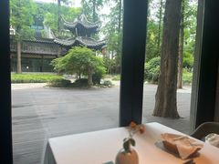 -水·餐厅