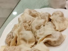 猪肉酸菜水饺-黄家饺子东北特色菜馆(湖滨商业街店)