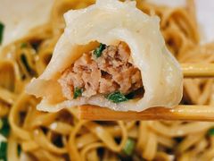 鲜肉小笼-嵊州小吃(萧山街店)