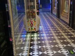 -GAGA主题量贩式KTV平价店(工大店)