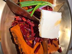 -叁口煮老火锅(东升店)