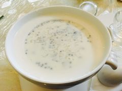 -燕庭·纯燕窝·甜品下午茶(南京西路店)