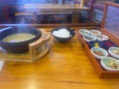 -桥香园过桥米线(国贸店)