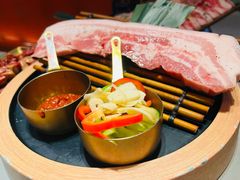 -轻烧·韩都烤肉(孝感万达店)