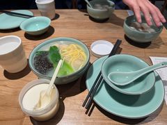 -缸鸭狗(天一广场店)