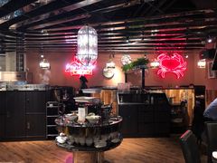 自助取餐区-日进一片海.生腌海鲜火锅.宵夜烧烤(三里屯总店)